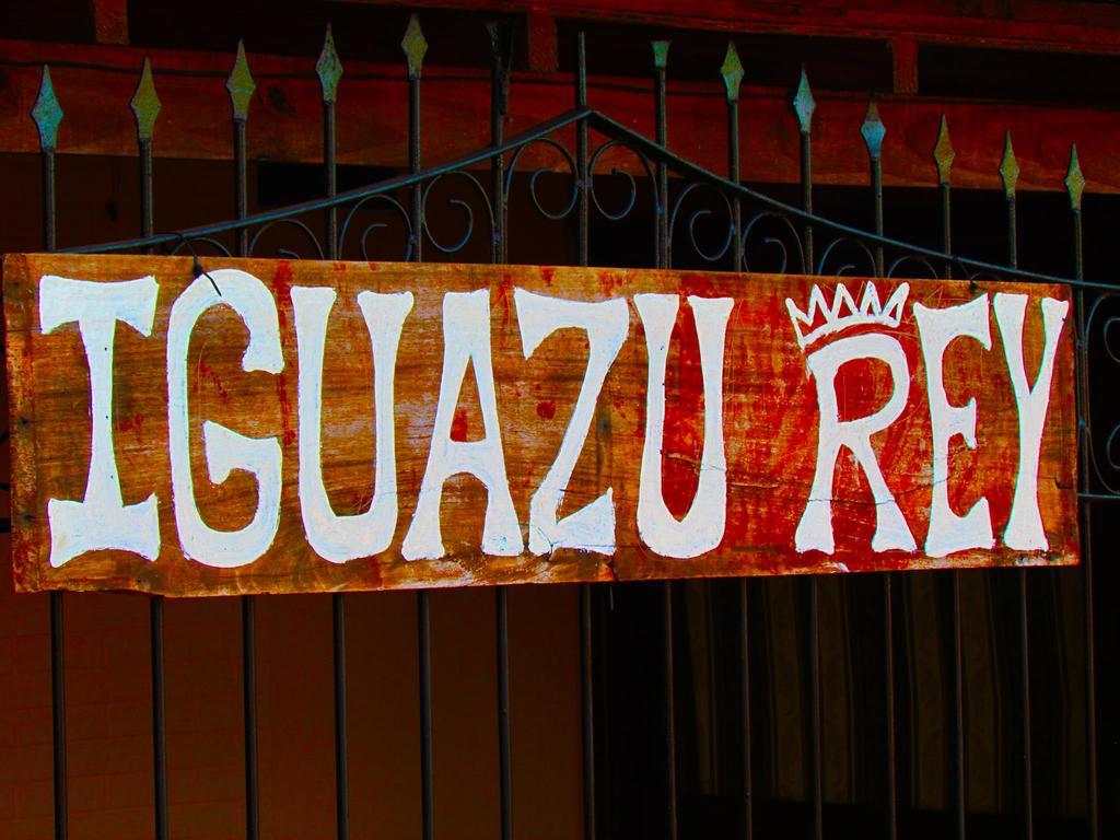 Iguazu Rey Hostel 푸에르토이과수 외부 사진